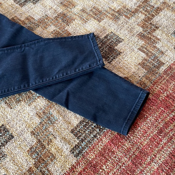 AE SKINNY like new soft stretchy Jeans 6R - Picture 7 of 7